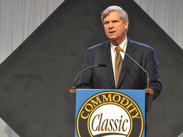 USDA will extend the deadline for reallocating base acres and updating yield to March 31, Ag Secretary Tom Vilsack announced during his speech at Commodity Classic in Phoenix on Friday. (DTN photo by Chris Clayton)